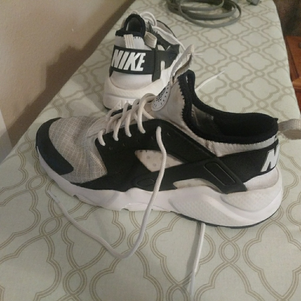 Nike shoes